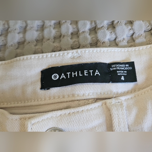 ATHLETA Flex Straight Ankle Jean In Bone. Size 4 - Picture 7 of 12